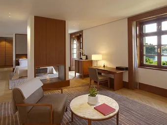 Отель VILLA MILOCER 5*