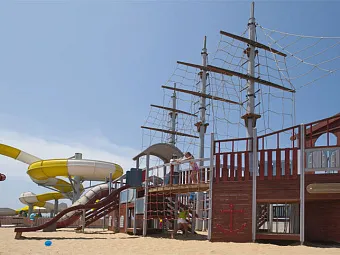  Отель LOUIS PHAETHON BEACH 4*