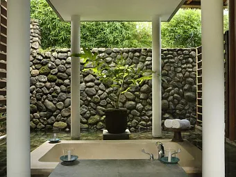 ALILA UBUD 4+*