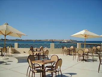 Отель CLEOPATRA LUXURY RESORT MAKADI BAY 5*