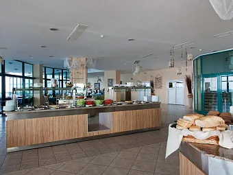  Ресторан в отеле PARADISE BEACH ST. VLAS 4*