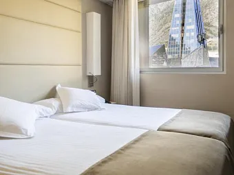 Отель MOLA PARK ATIRAM 4*