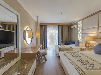   Отель QUATTRO BEACH RESORT & SPA 5*
