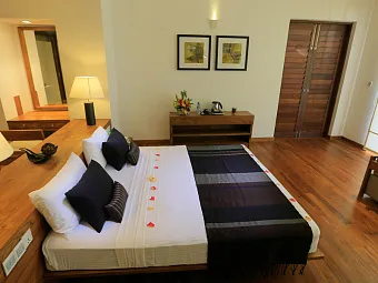 Отель PANDANUS BEACH RESORT & SPA 4*