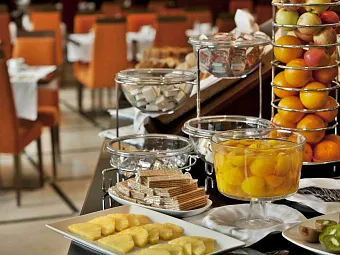 Отель TURIM ALAMEDA HOTEL 4*