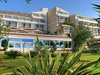 PALAS 4*