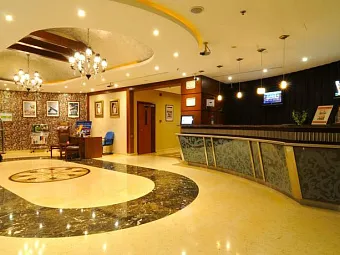 Отель GOLDEN TULIP AL BARSHA 4*