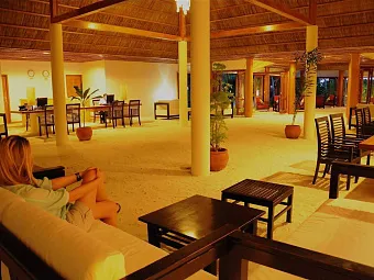 CANAREEF RESORT MALDIVES (HERATHERA ISLAND RESORT) 4*