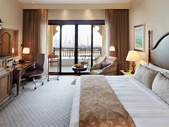 Отель SHANGRI-LA HOTEL QARYAT AL BERI 5*
