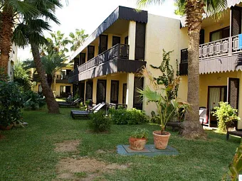 Отель  PARADIS PALACE 4*