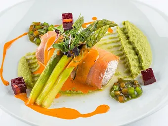 Отель LE MERIDIEN FISHERMAN'S COVE HOTEL 5*