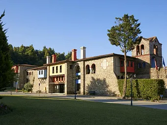 Отель SIMANTRO BEACH 4*