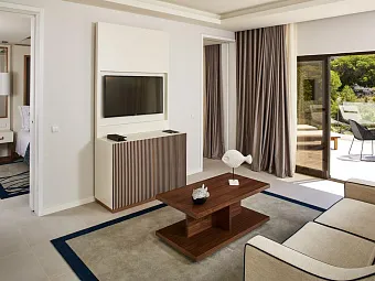 Отель TIVOLI CARVOEIRO 4*