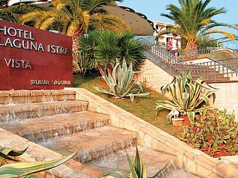 Отель Hotel Laguna Istra 3*
