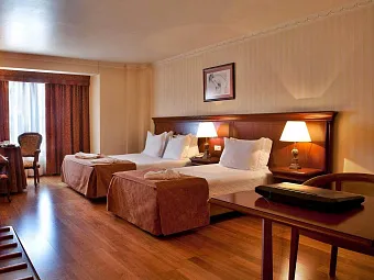 Отель TURIM LISBOA 4*