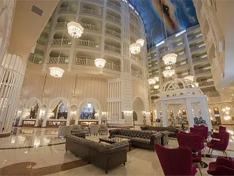   Отель QUATTRO BEACH RESORT & SPA 5*