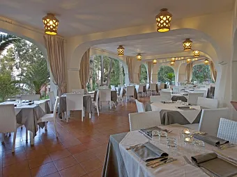 ARBATAX PARK – I COTTAGE & SUITE 4*