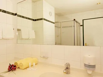 Отель MANNI SPORTHOTEL 4*
