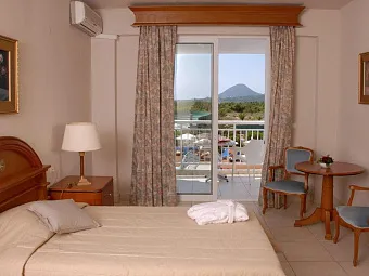 В номере отеля AQUIS SANDY BEACH RESORT 4*