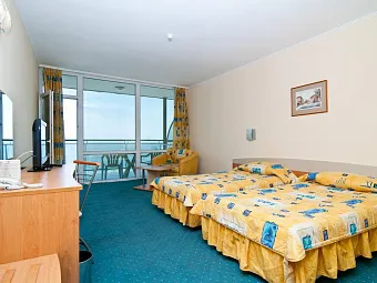 Отель LTI NEPTUN BEACH 4*
