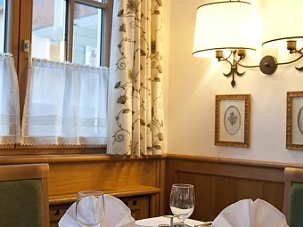 OESTERREICHISCHER HOF HOTEL 4* 