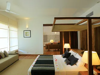 Отель PANDANUS BEACH RESORT & SPA 4*