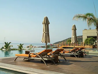 CARESSE A LUXURY COLLECTION RESORT & SPA 5 *
