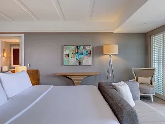 CARESSE A LUXURY COLLECTION RESORT & SPA 5 *