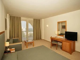 Отель IBEROSTAR SUNNY BEACH RESORT 4*