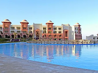 Отель SERENITY MAKADI HEIGHTS 5*