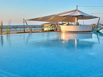 BERLIN GOLDEN BEACH 4*