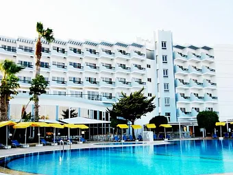 Отель SMARTLINE PROTARAS 3*
