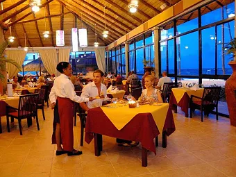 Ресторан отеля BAVARO PRINCESS ALL SUITES RESORT, SPA & CASINO 5*