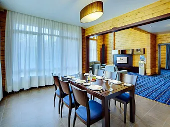  Загородный отель LES ART RESORT 4*