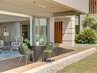 CARESSE A LUXURY COLLECTION RESORT & SPA 5 *