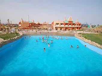 ALBATROS AQUA BLUE RESORT 4*