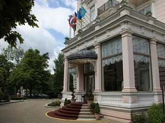  Отель BRISTOL PALACE 4*