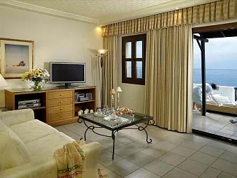Отель ALDEMAR ROYAL MARE & SUITES 5*