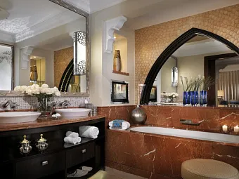 Отель ONE & ONLY ROYAL MIRAGE 5*