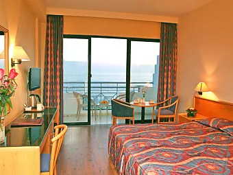 ST.GEORGE HOTEL SPA & GOLF BEACH RESORT 4*