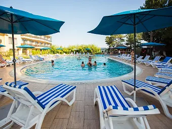 Крым. Алушта. Отель ДЕМЕРДЖИ 3*.