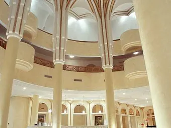 Отель GOLDEN TULIP TAJ SULTAN 5*