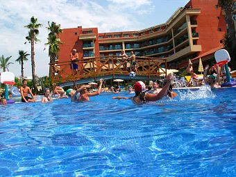 Отель OHTELS VILLA ROMANA 4*