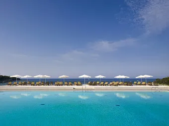 Отель VERUDELA BEACH & VILLAS 3*