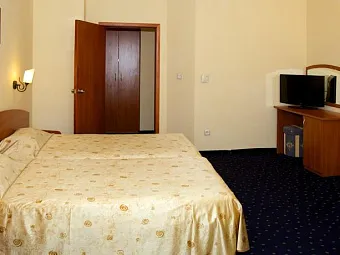 Отель TIARA BEACH 4*