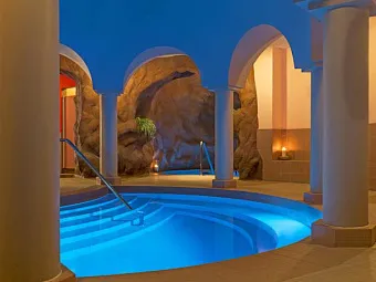 Отель LE MERIDIEN ABU DHABI HOTEL 4*