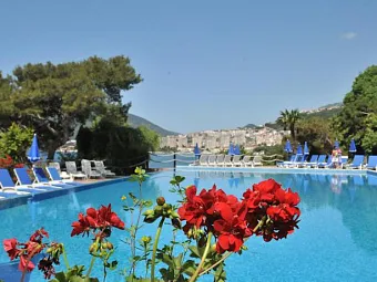 Отель SUN RESORT HUNGUEST 4*