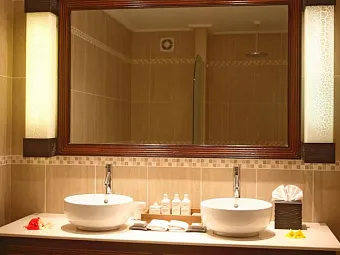 Отель DOUBLE TREE BY HILTON SEYCHELLES ALLAMANDA RESORT & SPA 4*