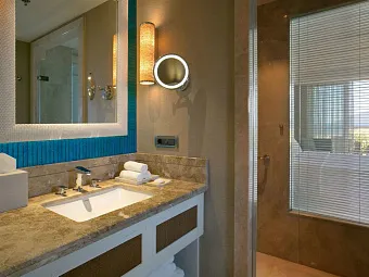 CARESSE A LUXURY COLLECTION RESORT & SPA 5 *