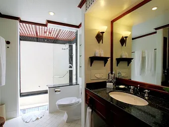 THE NAI HARN 5*